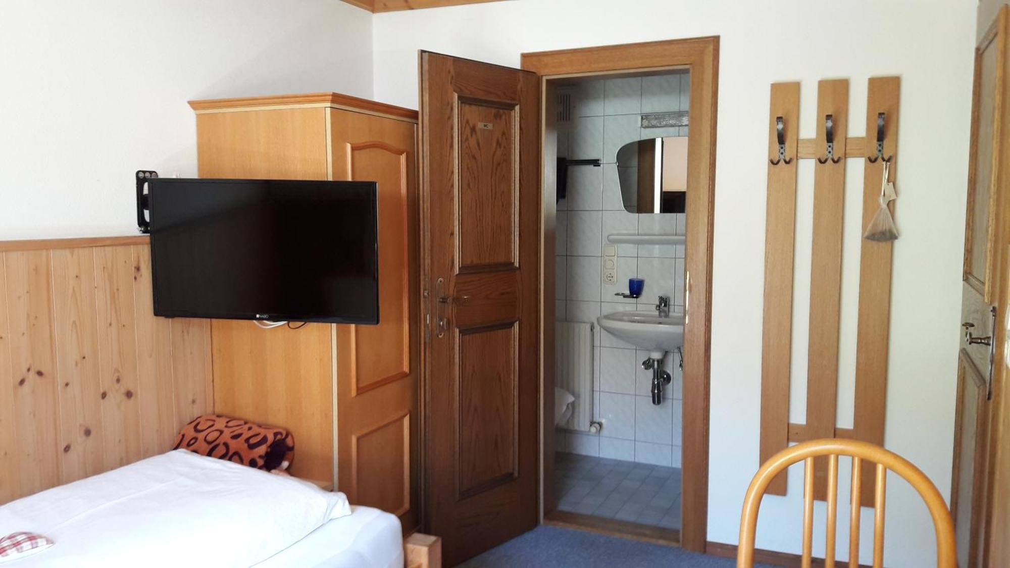 Haus Scharler, Talstation Hotel Neukirchen am Großvenediger Екстериор снимка